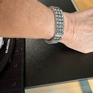 Vintage 1950’s 7 Inches Articulated Stretch Lite Blue Rhinestone Bracelet